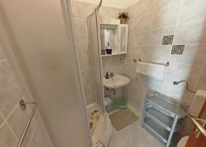 Appartement Cvjet App 3 Makarska